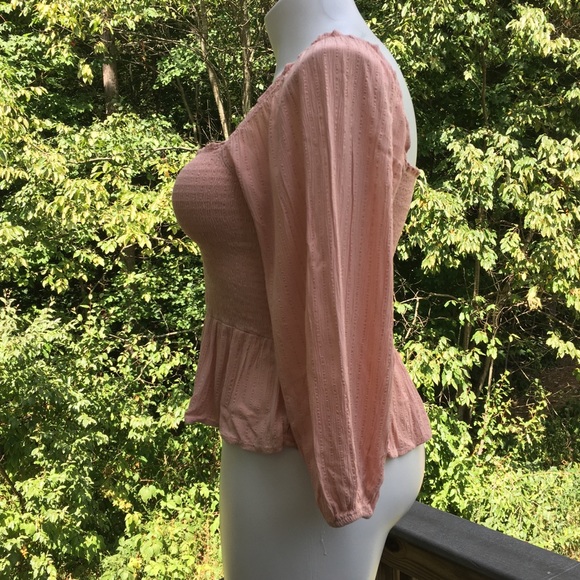 AEO adorable stretch ruffled crop top size M - Picture 4 of 7